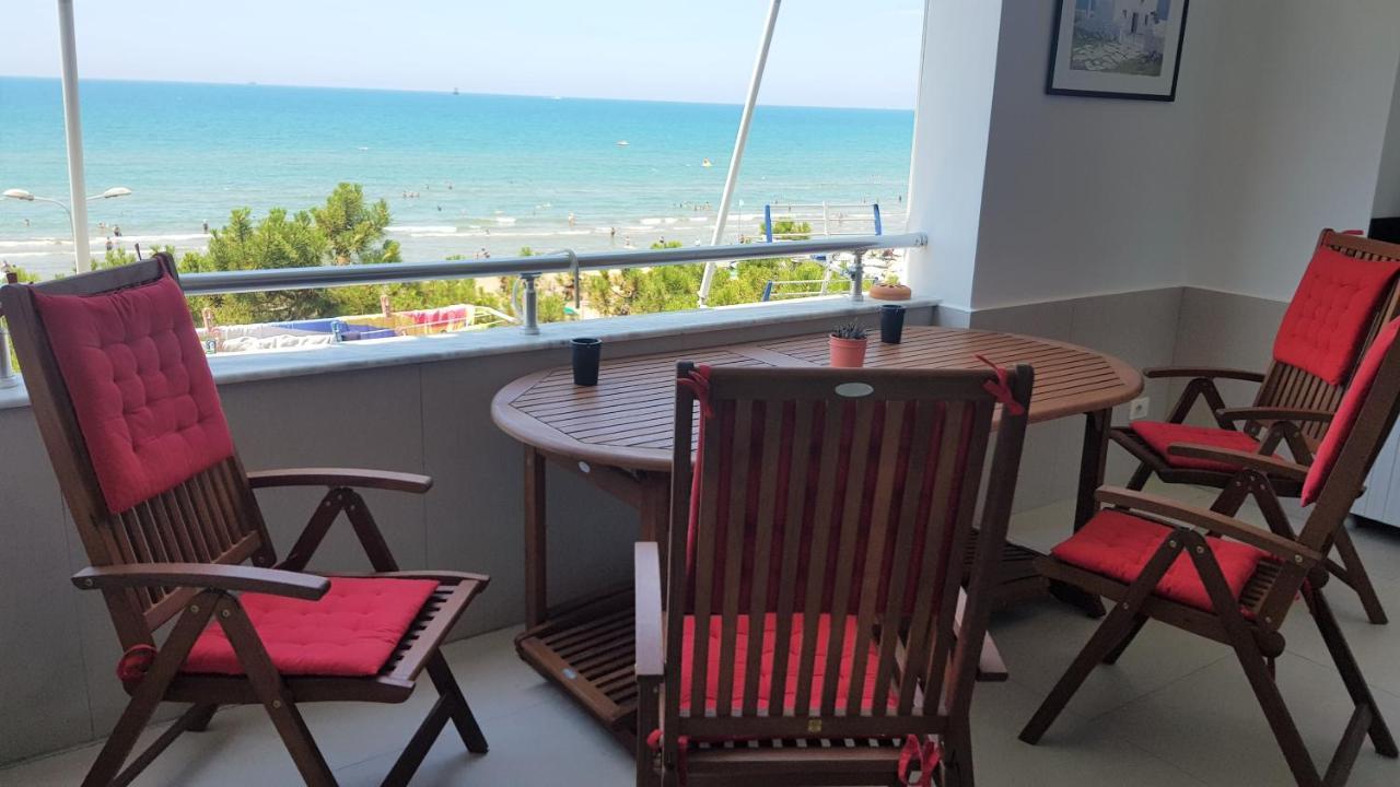 M&I Beach Apartment With Sea View Durres Luaran gambar