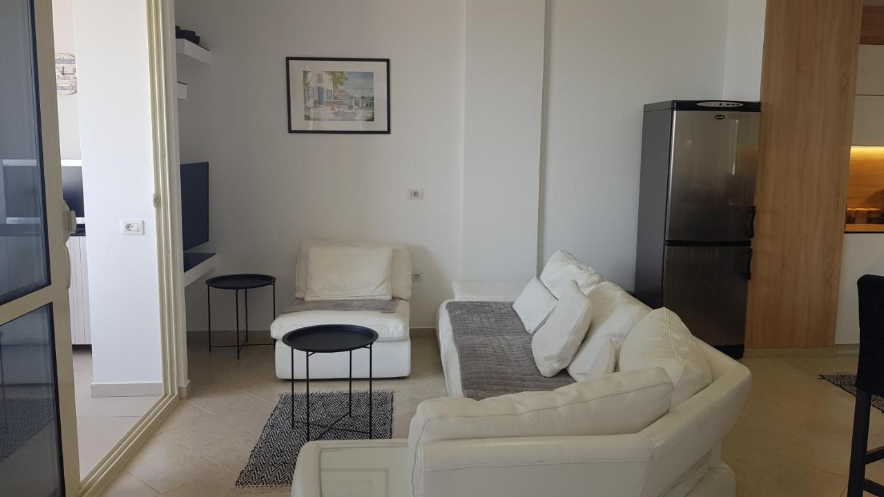 M&I Beach Apartment With Sea View Durres Luaran gambar