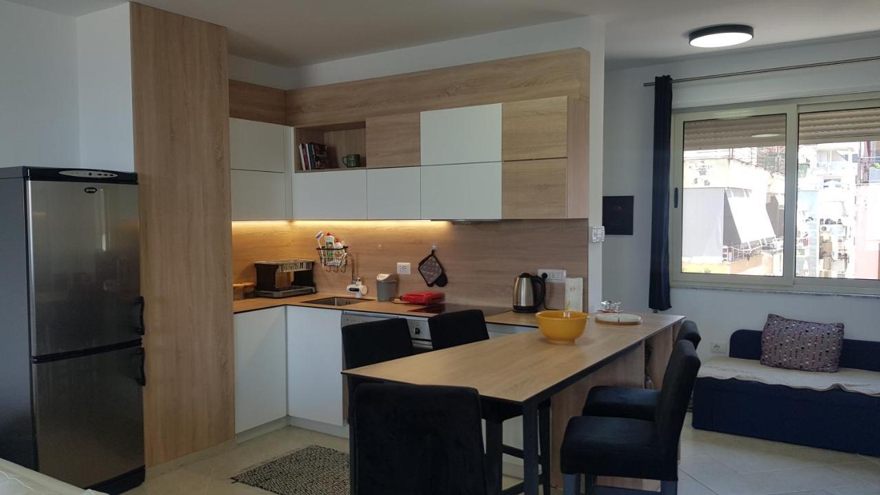 M&I Beach Apartment With Sea View Durres Luaran gambar